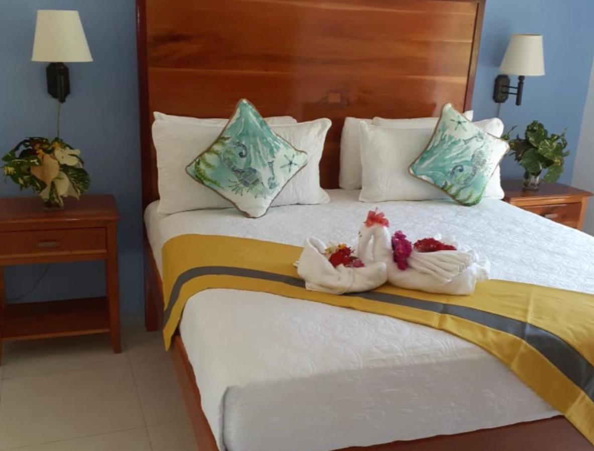 Sommerville Resorts نيغريل المظهر الخارجي الصورة