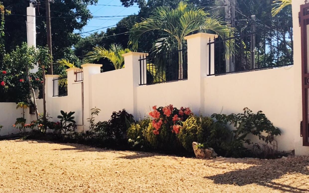 Sommerville Resorts نيغريل المظهر الخارجي الصورة