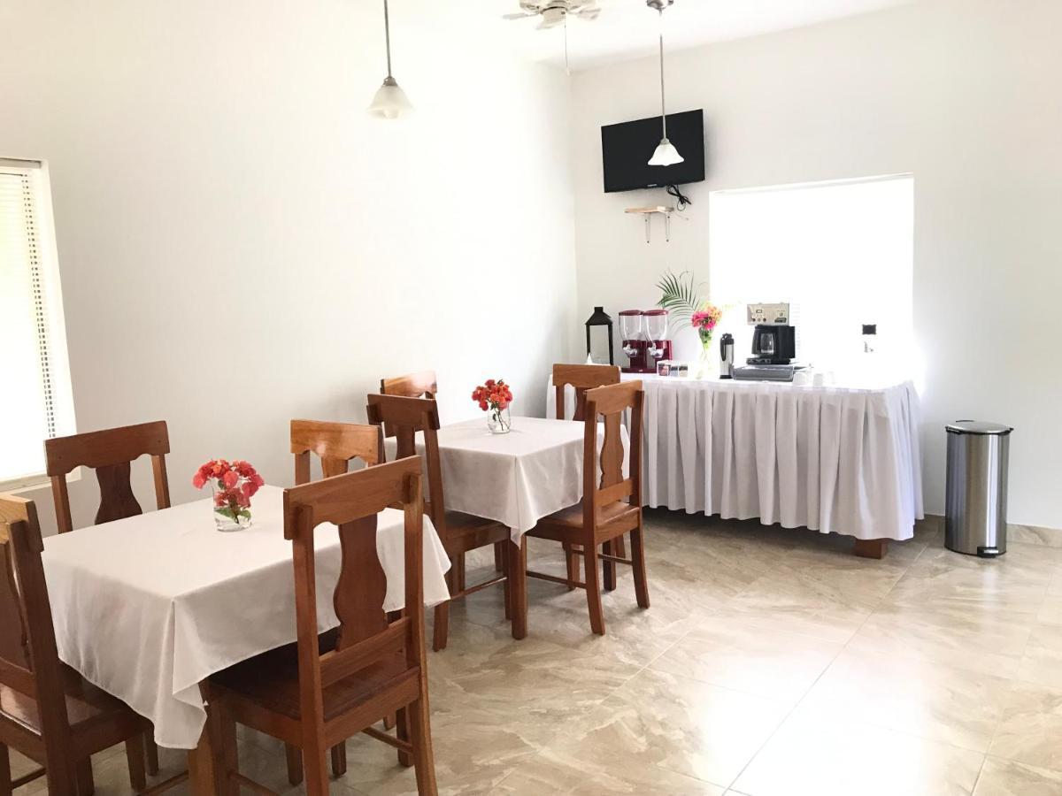 Sommerville Resorts نيغريل المظهر الخارجي الصورة