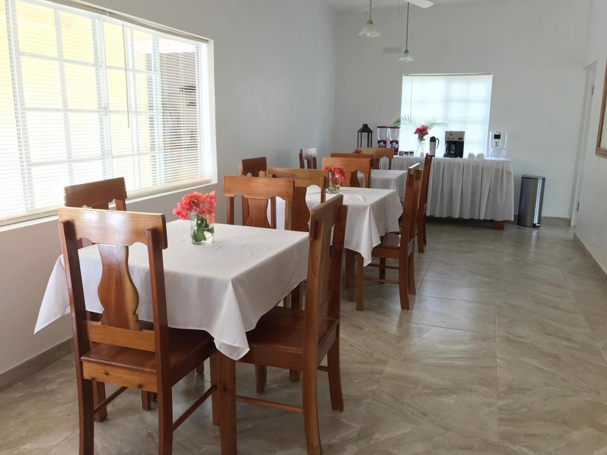Sommerville Resorts نيغريل المظهر الخارجي الصورة