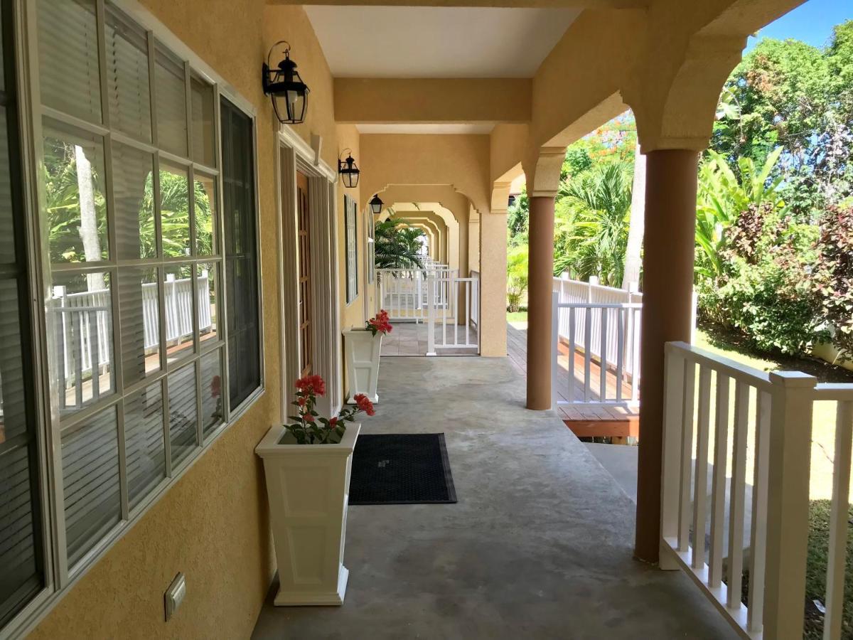 Sommerville Resorts نيغريل المظهر الخارجي الصورة