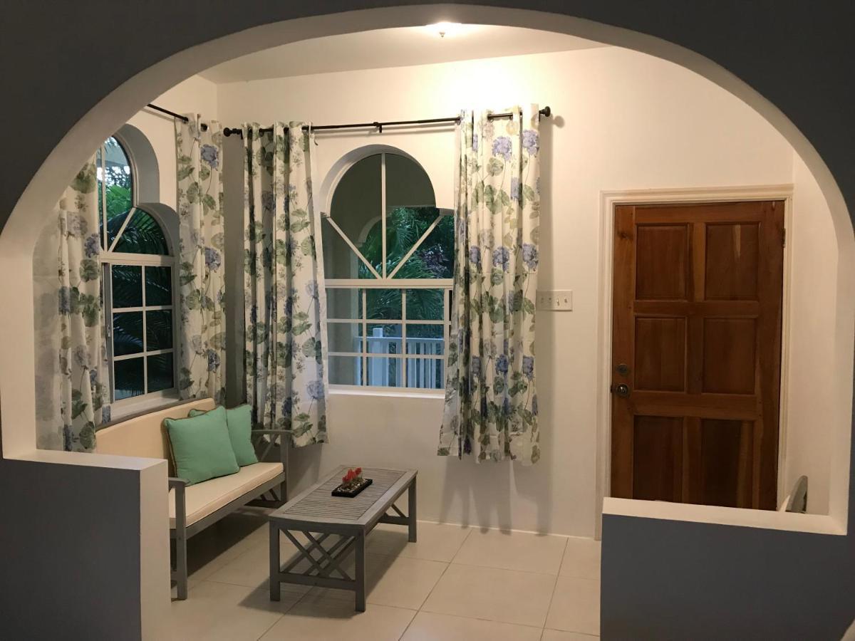 Sommerville Resorts نيغريل المظهر الخارجي الصورة