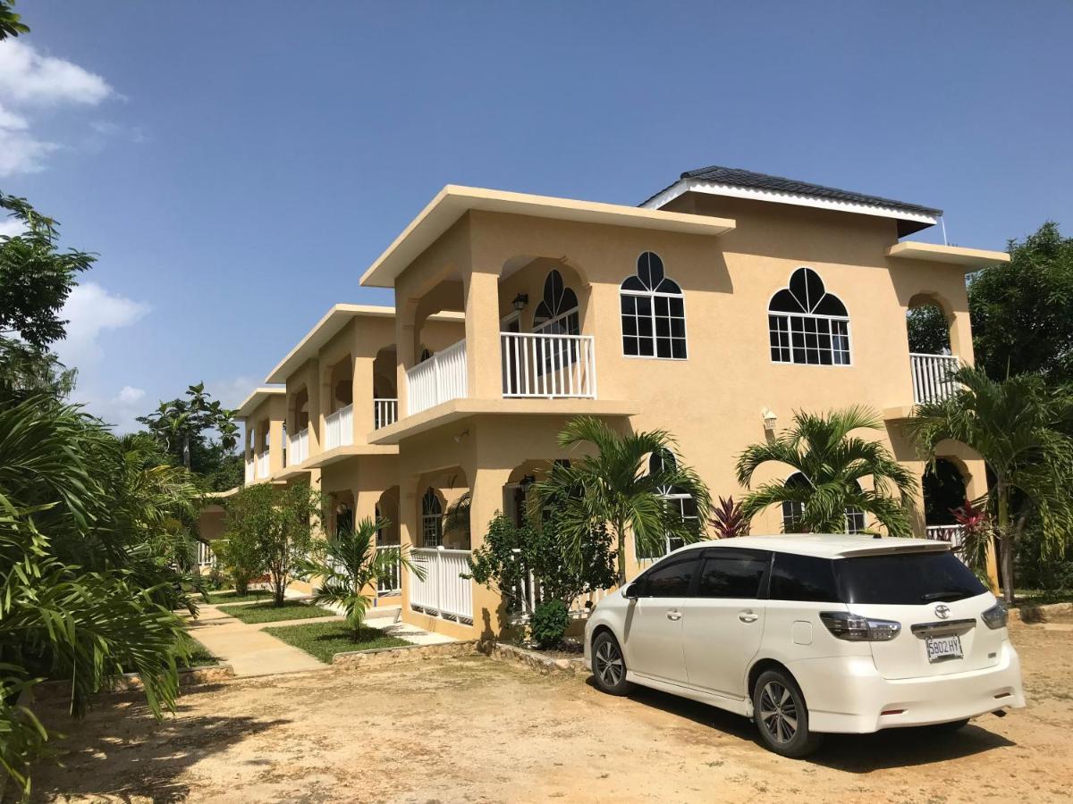 Sommerville Resorts نيغريل المظهر الخارجي الصورة