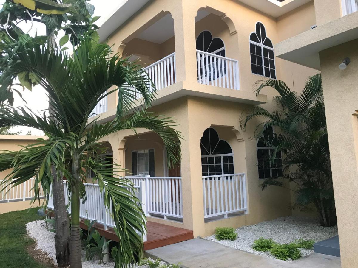 Sommerville Resorts نيغريل المظهر الخارجي الصورة